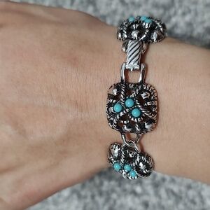 Silver Tone Blue Vintage Avon Bracelet